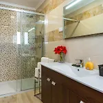 فيلة El-gharb Private 4 Bedrooms