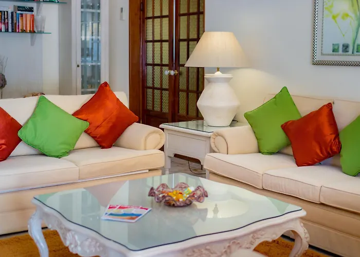 El-gharb Private 4 Bedrooms Villa *