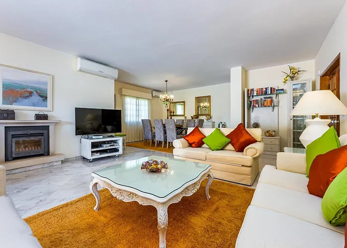 El-gharb Private 4 Bedrooms * Albufeira