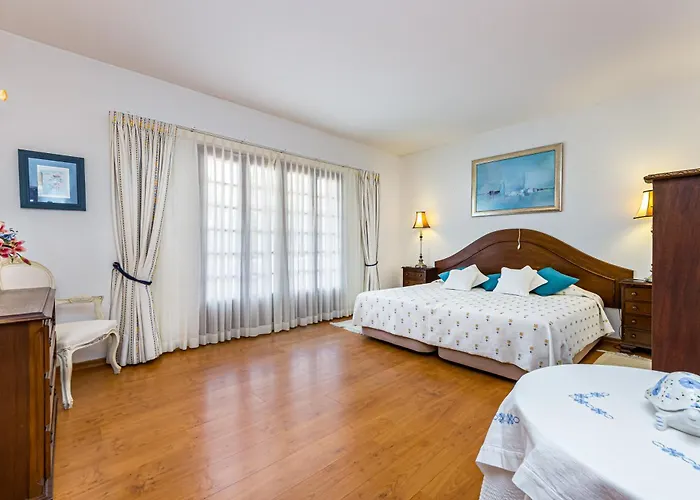 El-gharb Private 4 Bedrooms Villa