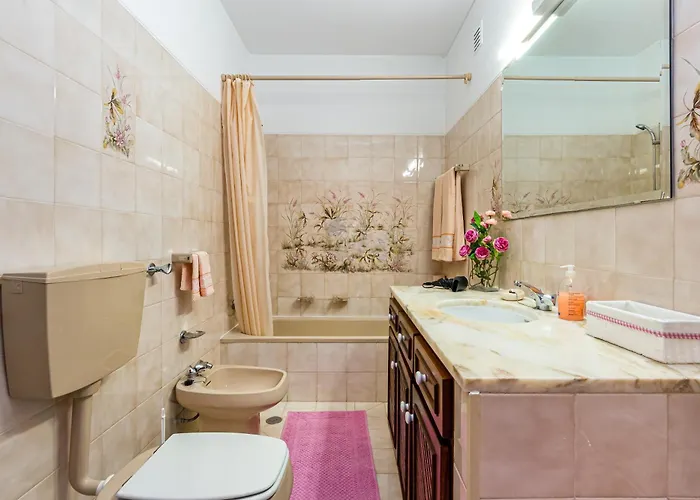 El-gharb Private 4 Bedrooms * Albufeira