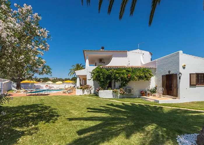 El-gharb Private 4 Bedrooms Villa *