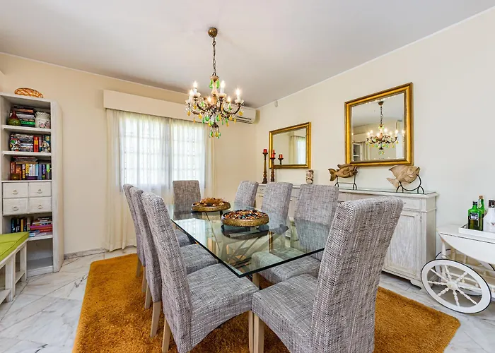 El-gharb Private 4 Bedrooms Villa Albufeira